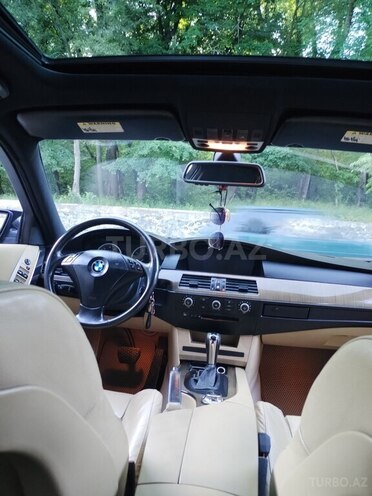 BMW 530-13