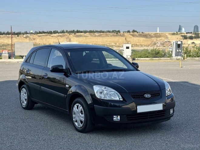 Kia Rio-2
