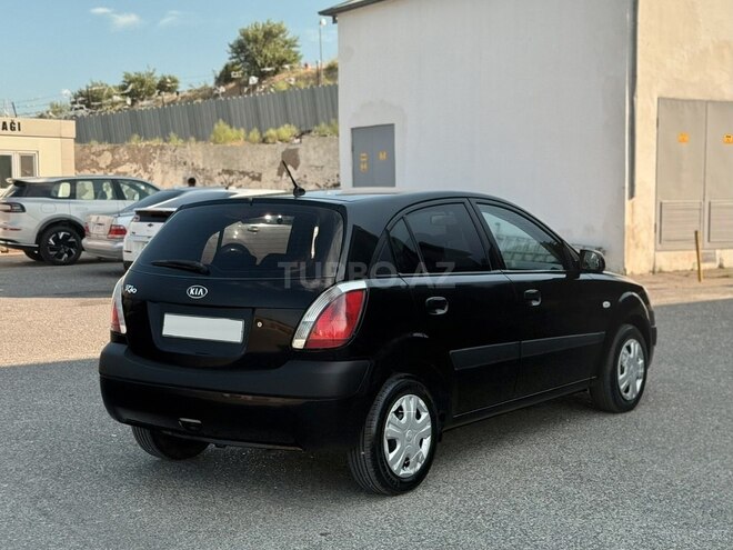 Kia Rio-6