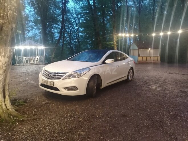 Hyundai Azera-1