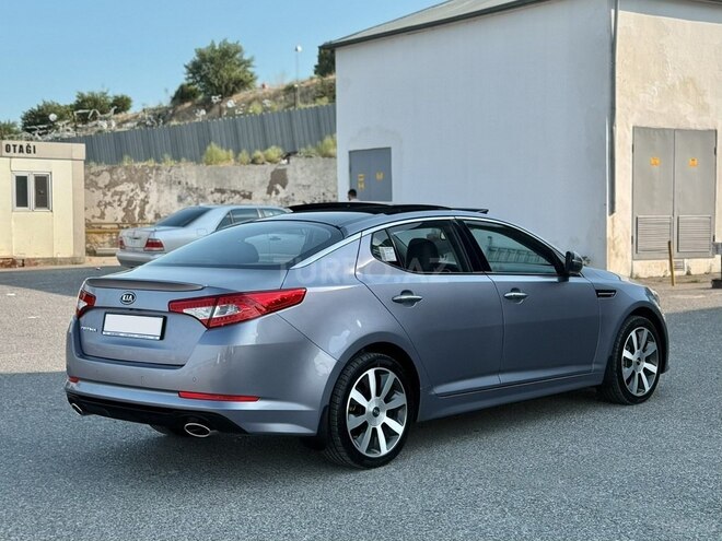 Kia Optima-6