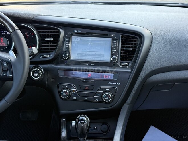 Kia Optima-15