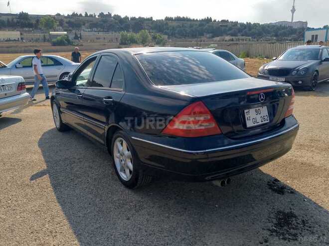 Mercedes C 240-13