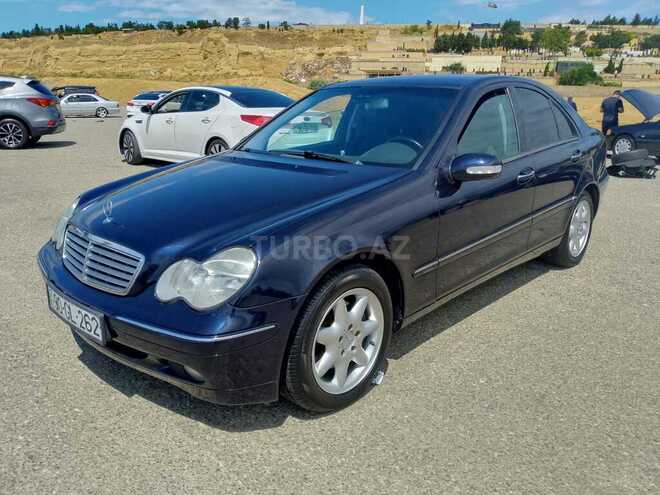 Mercedes C 240-19