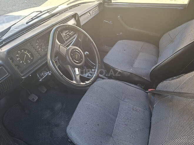 LADA (VAZ) 2107-6