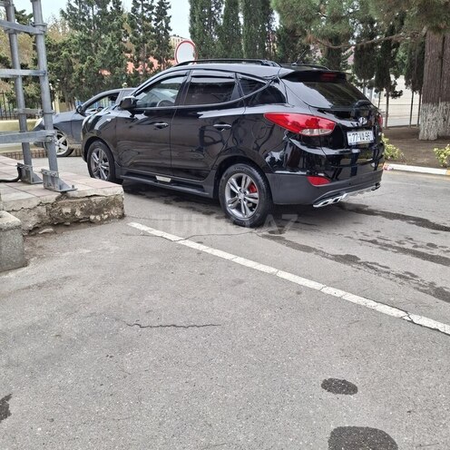 Hyundai ix35-2