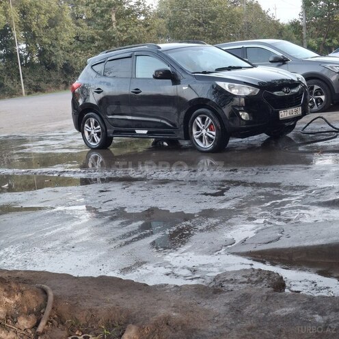Hyundai ix35-3