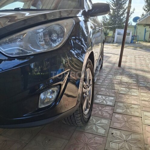 Hyundai ix35-7