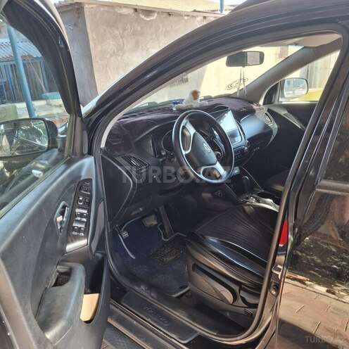 Hyundai ix35-11