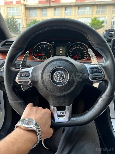 Volkswagen Passat CC-9