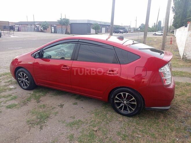 Toyota Prius-3
