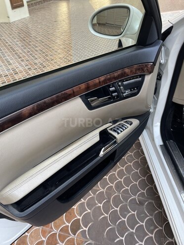 Mercedes S 500-8