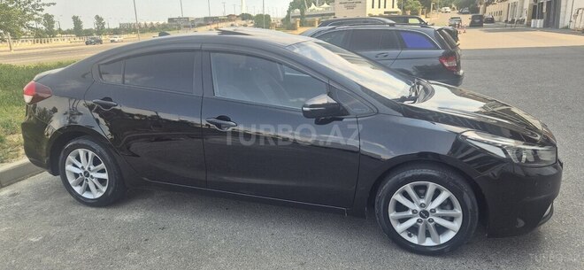 Kia Cerato-8