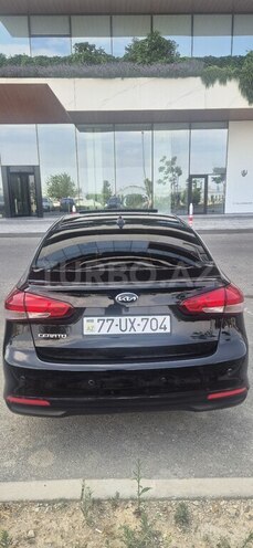 Kia Cerato-9