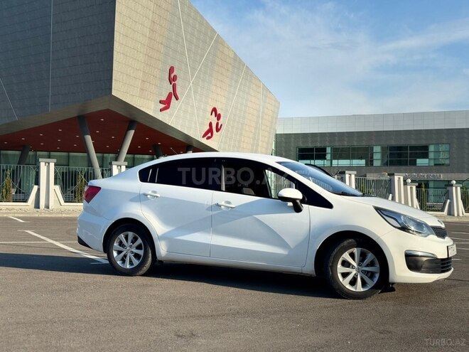 Kia Pride-3