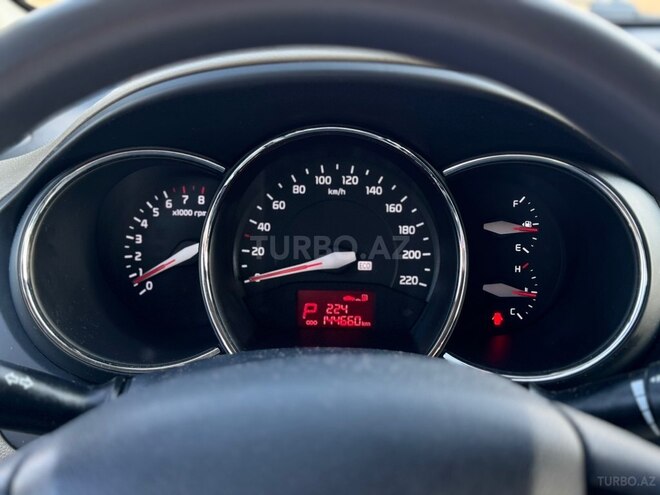 Kia Pride-6