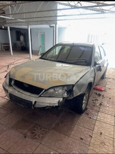 Ford Mondeo-1