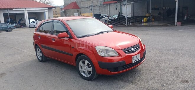 Kia Rio-1