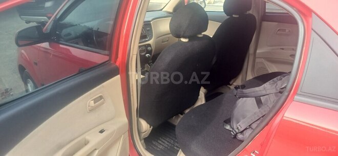 Kia Rio-7