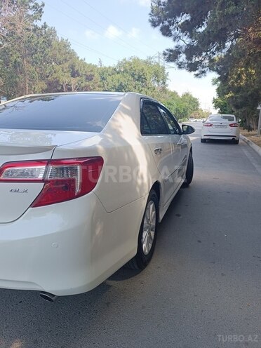 Toyota Camry-4