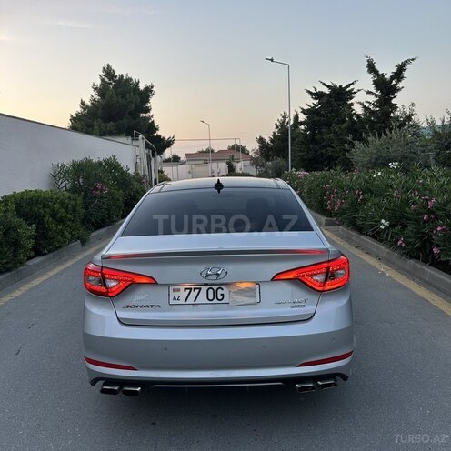 Hyundai Sonata-3