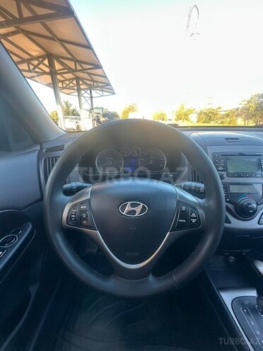 Hyundai i30-3