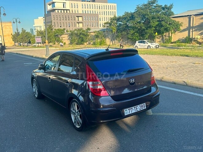 Hyundai i30-12