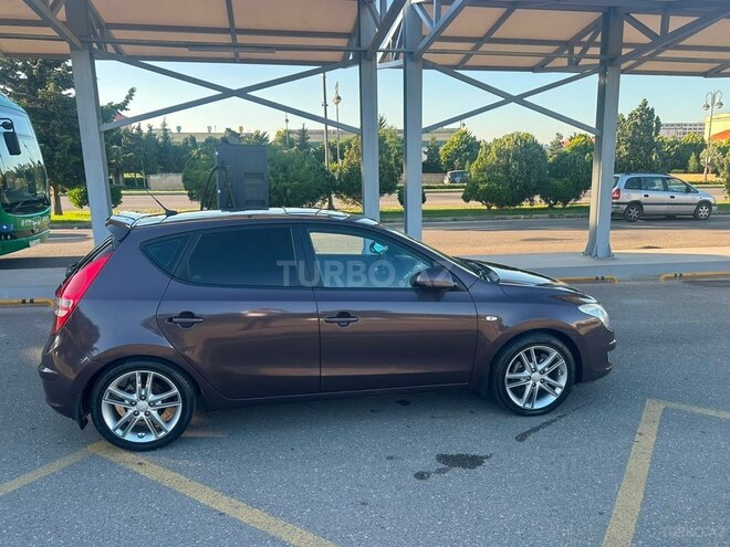Hyundai i30-18