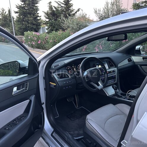 Hyundai Sonata-7