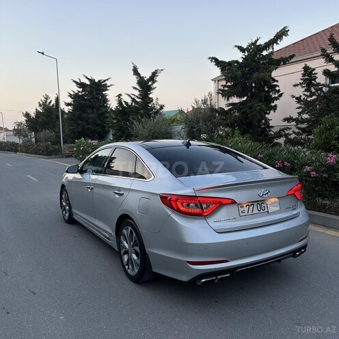 Hyundai Sonata-17
