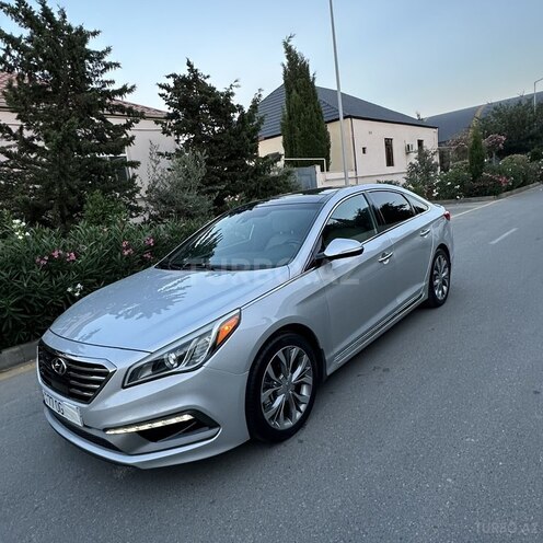 Hyundai Sonata-18