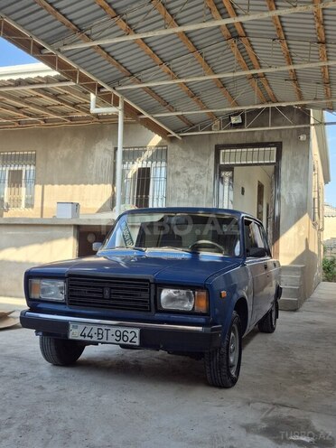 LADA (VAZ) 2107-5
