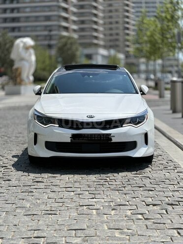 Kia Optima-1