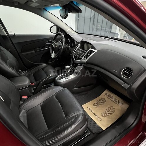 Chevrolet Cruze-14
