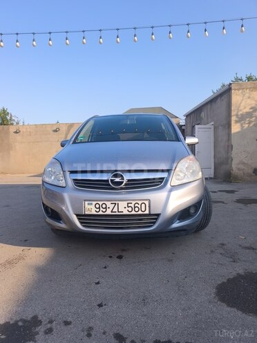 Opel Zafira-6
