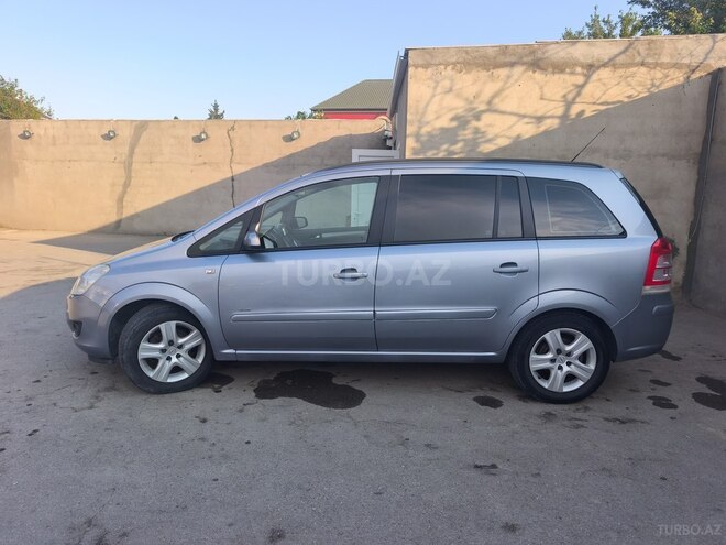 Opel Zafira-7