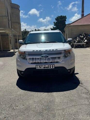 Ford Explorer-1