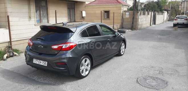 Chevrolet Cruze-11