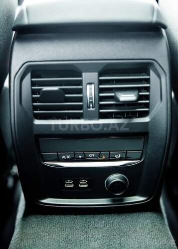 BMW 320d-14