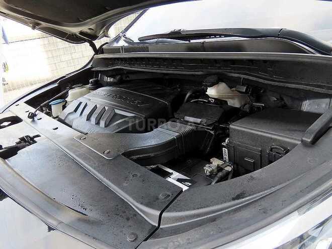 Kia Carnival-16