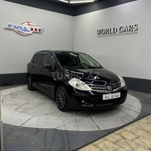 Nissan Tiida-3