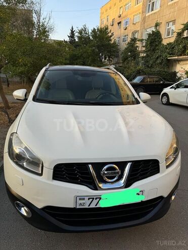 Nissan Qashqai-1