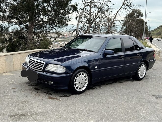 Mercedes C 200-2