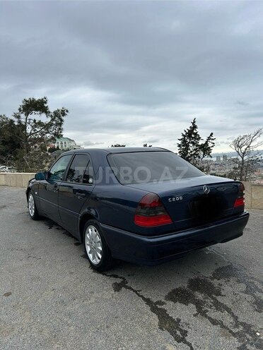 Mercedes C 200-4