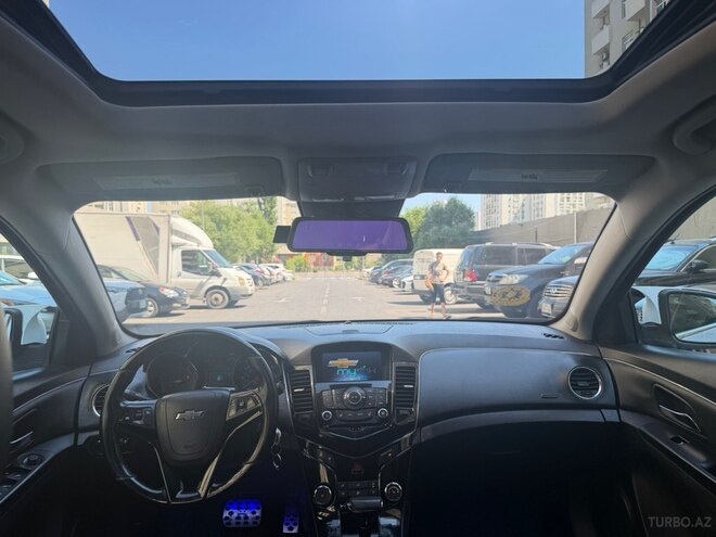 Chevrolet Cruze-8