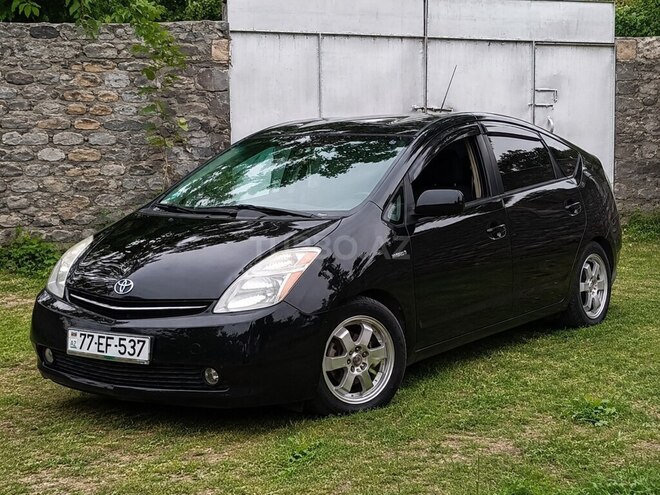 Toyota Prius-2