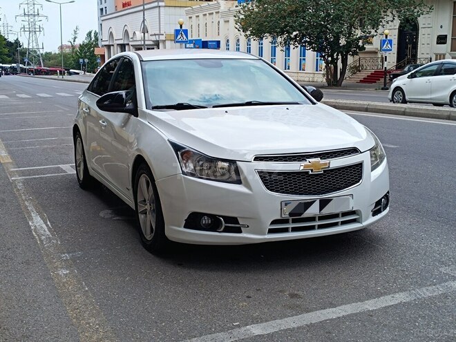 Chevrolet Cruze-2