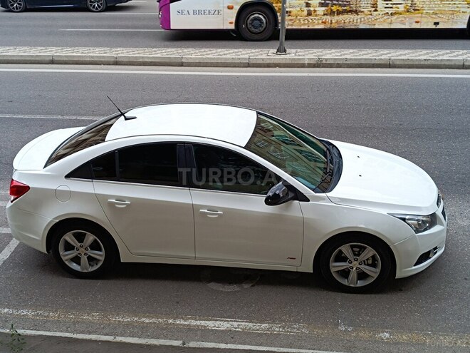 Chevrolet Cruze-8