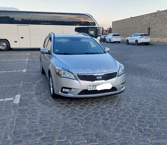 Kia Ceed SW-3