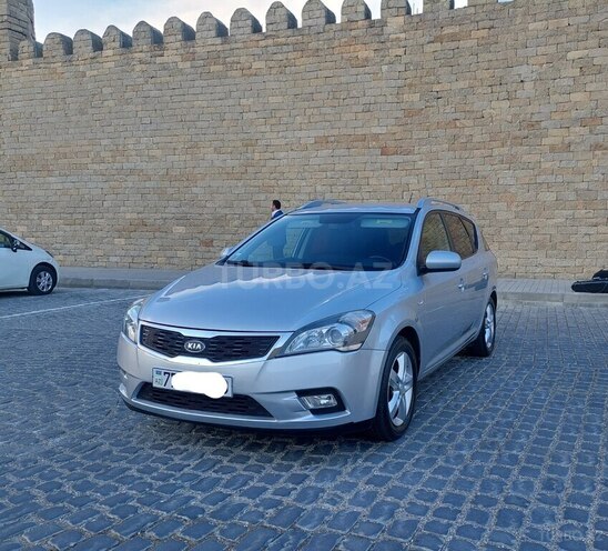 Kia Ceed SW-1